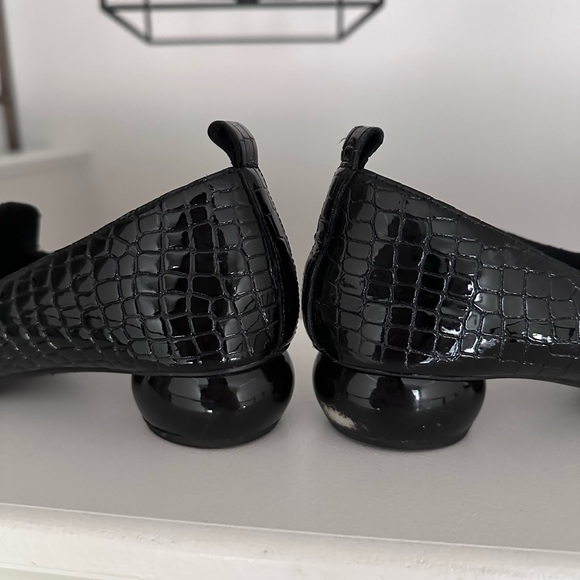 Jeffrey Campbell Black Patent Leather Croc Embossed Loafer Flats - Picture 7 of 7